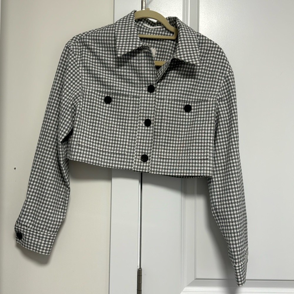 Aritzia Wilfred Little Cropped Jacket